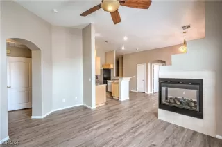 Photo #6: 2672024 Listing 