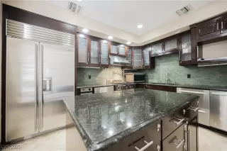 Photo #6: 2672066 Listing 