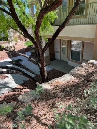 Photo #2: 2672069 Listing