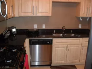 Photo #6: 2672116 Listing 