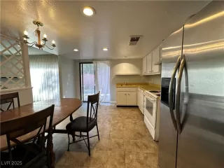 Photo #2: 2672135 Listing 