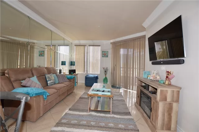 MLS: 2672140 Condo For Sale