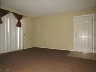 Photo #3: 2672161 Listing 