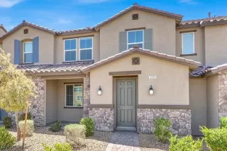 Photo #1: 2672163 Listing