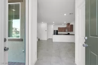 Photo #3: 2672163 Listing