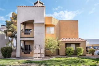 Photo #3: 2672183 Listing 