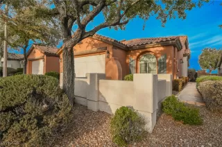 Photo #1: 2672191 Listing 