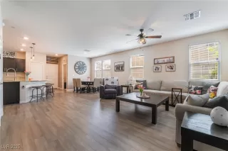 Photo #5: 2672202 Listing 