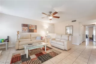 Photo #5: 2672221 Listing