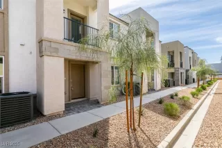 Photo #1: 2672224 Listing 