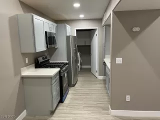 Photo #6: 2672231 Listing 