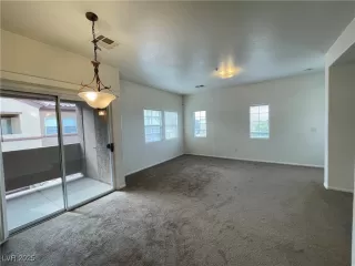 Photo #1: 2672346 Listing 