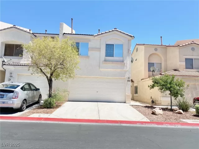 MLS: 2672396 Condo For Sale