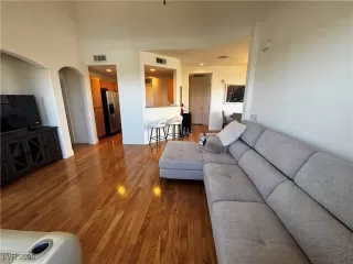 Photo #6: 2672409 Listing 