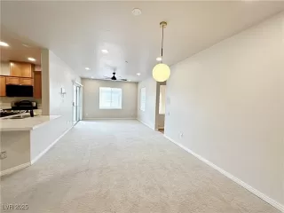 Photo #1: 2672415 Listing