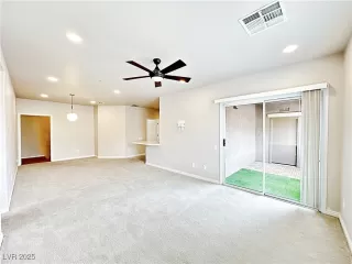 Photo #2: 2672415 Listing