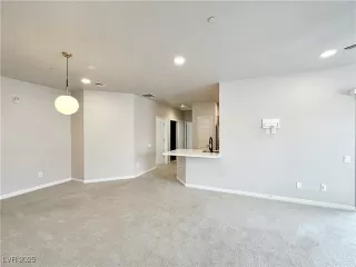 Photo #3: 2672415 Listing