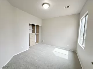 Photo #6: 2672415 Listing