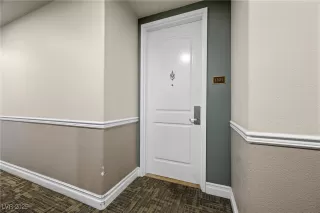 Photo #2: 2672416 Listing