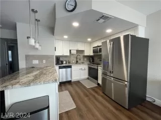 Photo #6: 2672419 Listing 