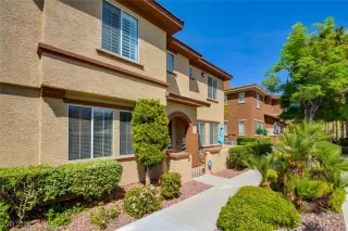 Photo #3: 2672481 Listing