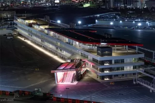 Photo #1: 2672546 Listing