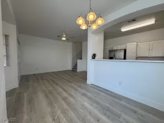 Photo #3: 2672577 Listing 