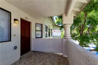 Photo #3: 2672638 Listing 