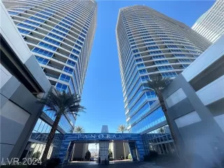 Photo #1: 2672647 Listing 