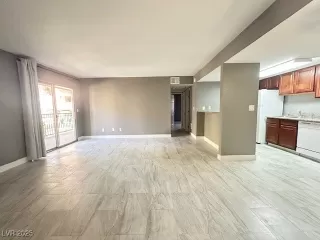 Photo #2: 2672666 Listing 