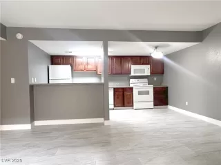 Photo #4: 2672666 Listing 