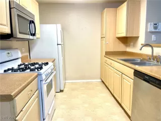 Photo #5: 2672682 Listing 