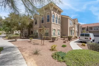 Photo #1: 2672697 Listing