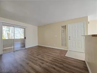 Photo #4: 2672721 Listing 