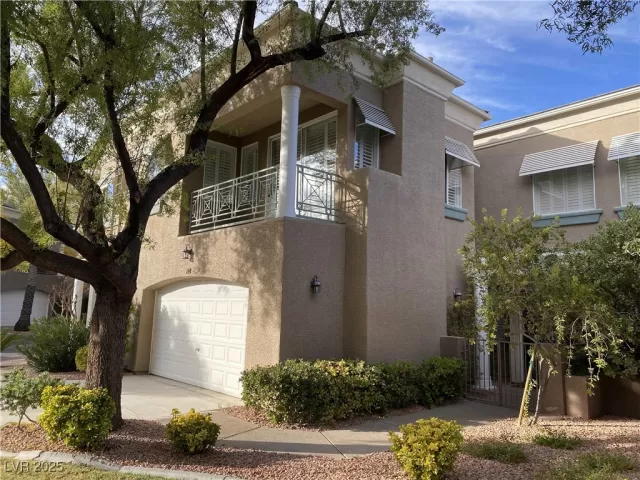 MLS: 2672765 Condo For Sale