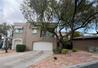 Photo #1: 2672765 Listing 