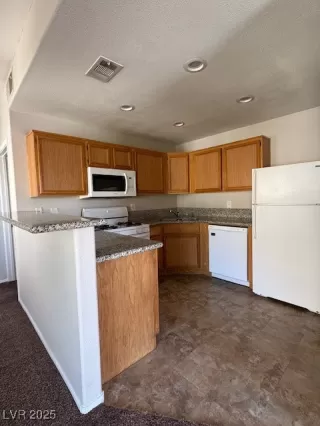 Photo #4: 2672780 Listing 