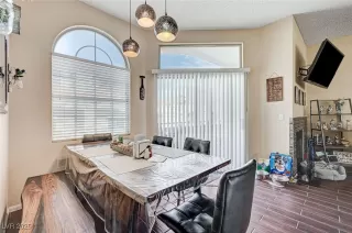 Photo #4: 2672781 Listing