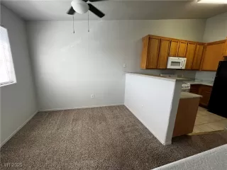 Photo #1: 2672869 Listing 