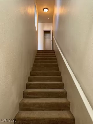 Photo #5: 2672925 Listing