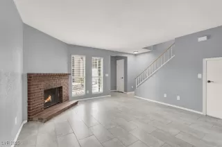 Photo #5: 2672939 Listing