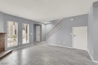 Photo #6: 2672939 Listing