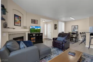 Photo #6: 2672965 Listing