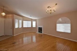 Photo #4: 2672976 Listing 