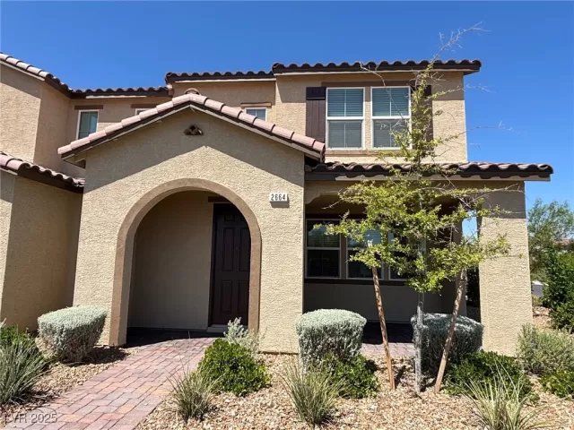 MLS: 2673007 Condo For Sale