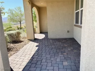 Photo #1: 2673007 Listing 