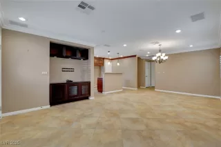 Photo #4: 2673020 Listing 