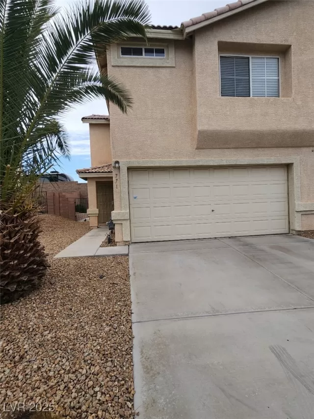 MLS: 2673100 Condo For Sale