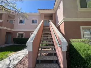 Photo #1: 2673109 Listing 