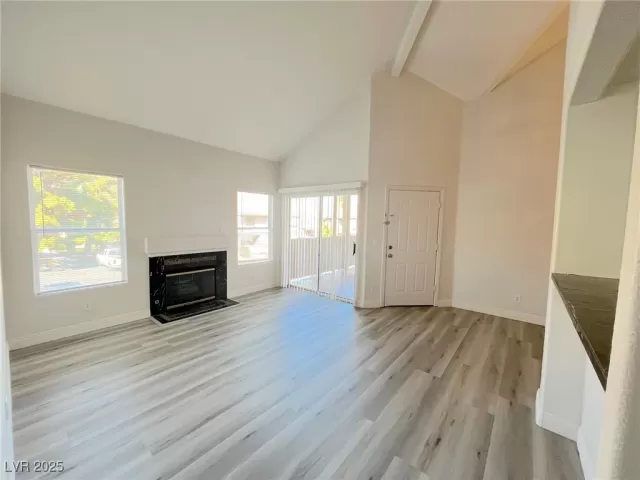 MLS: 2673223 Condo For Sale